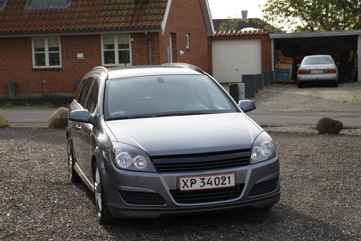 Opel Astra H Wagon OPC Line billede 3
