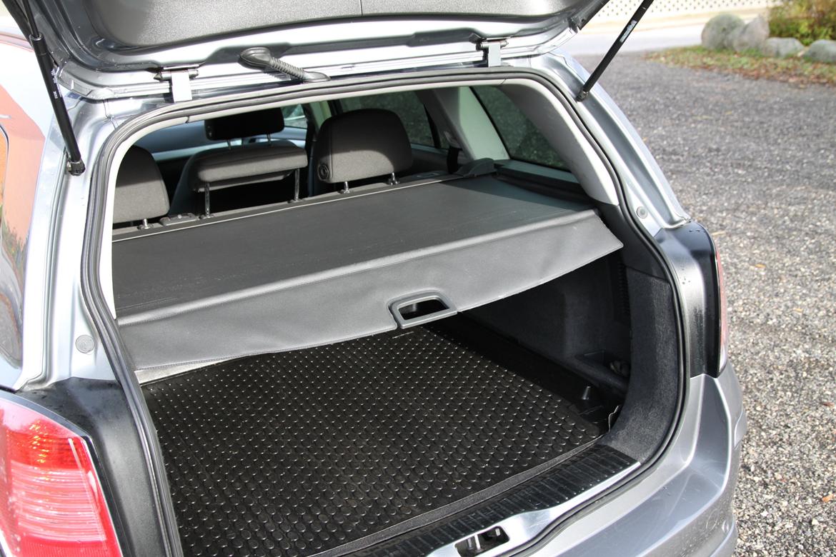 Opel Astra H Wagon OPC Line billede 11