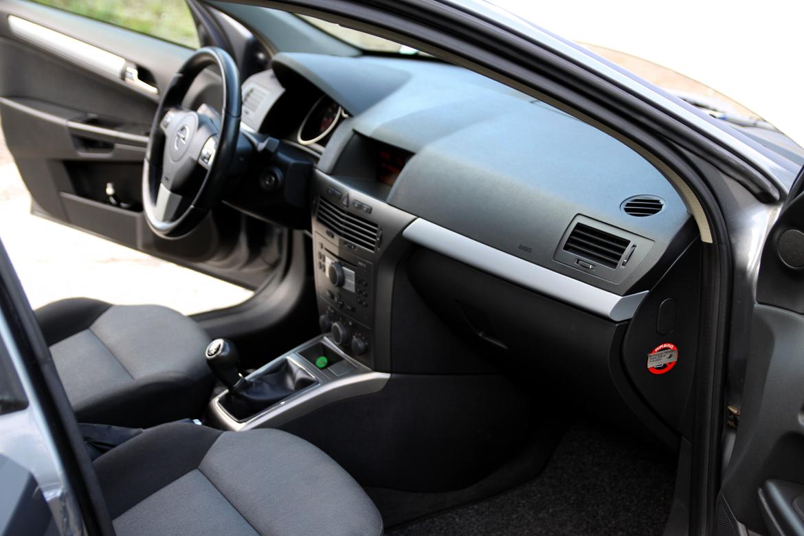 Opel Astra H Wagon OPC Line billede 12