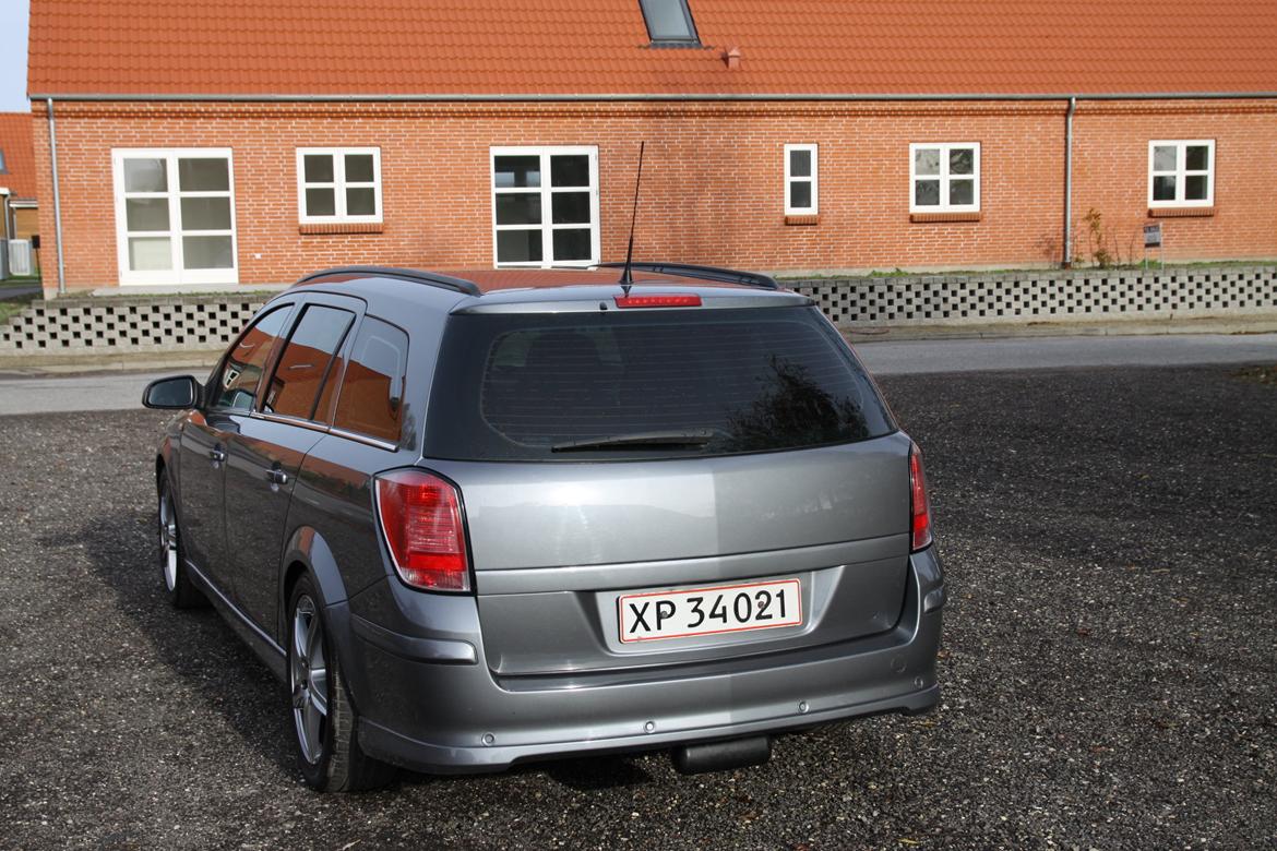 Opel Astra H Wagon OPC Line billede 6