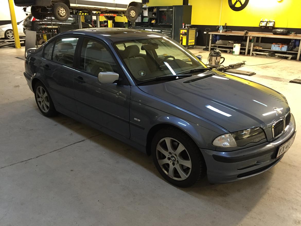 BMW e46 318I[solgt] billede 6