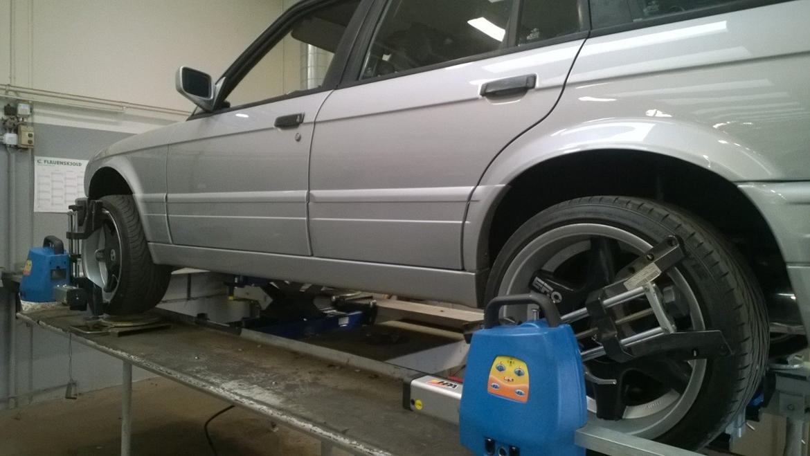 BMW 325i touring m-tech 2 billede 21