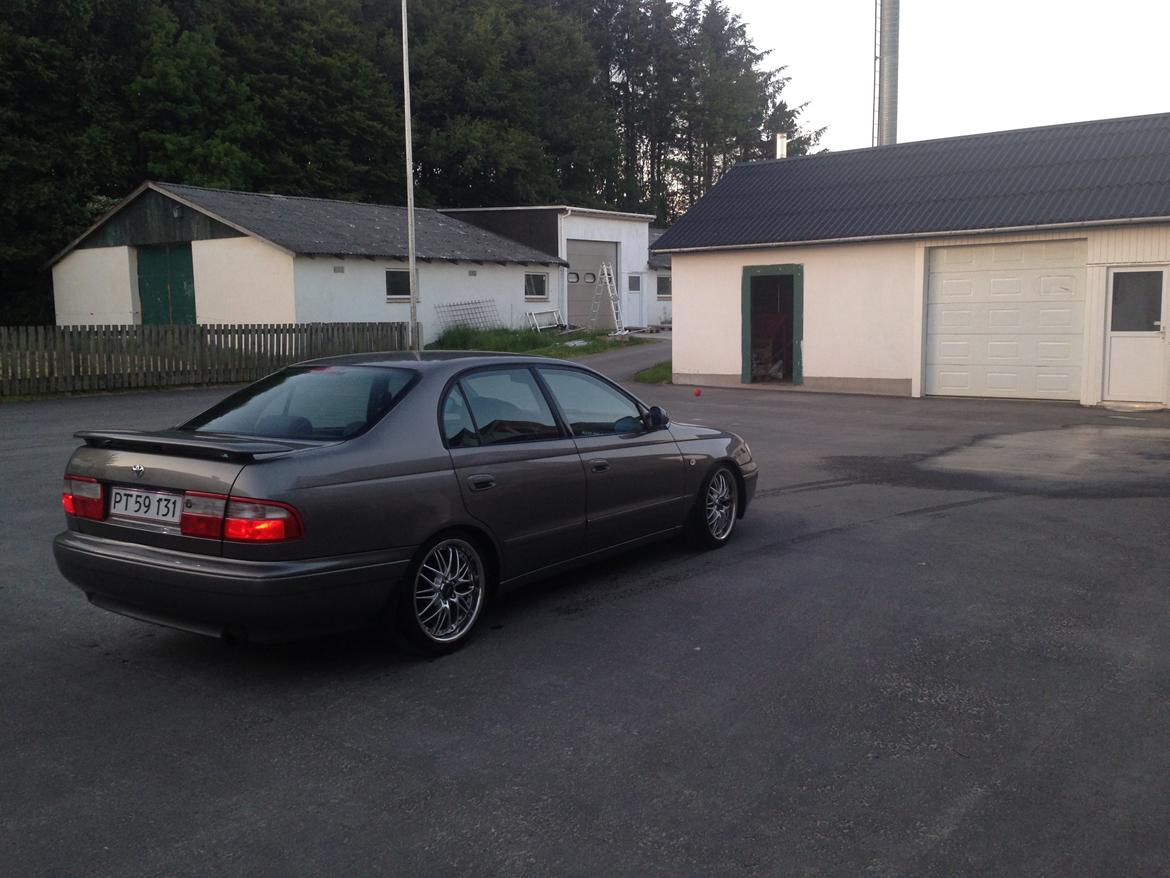 Toyota Carina E billede 4