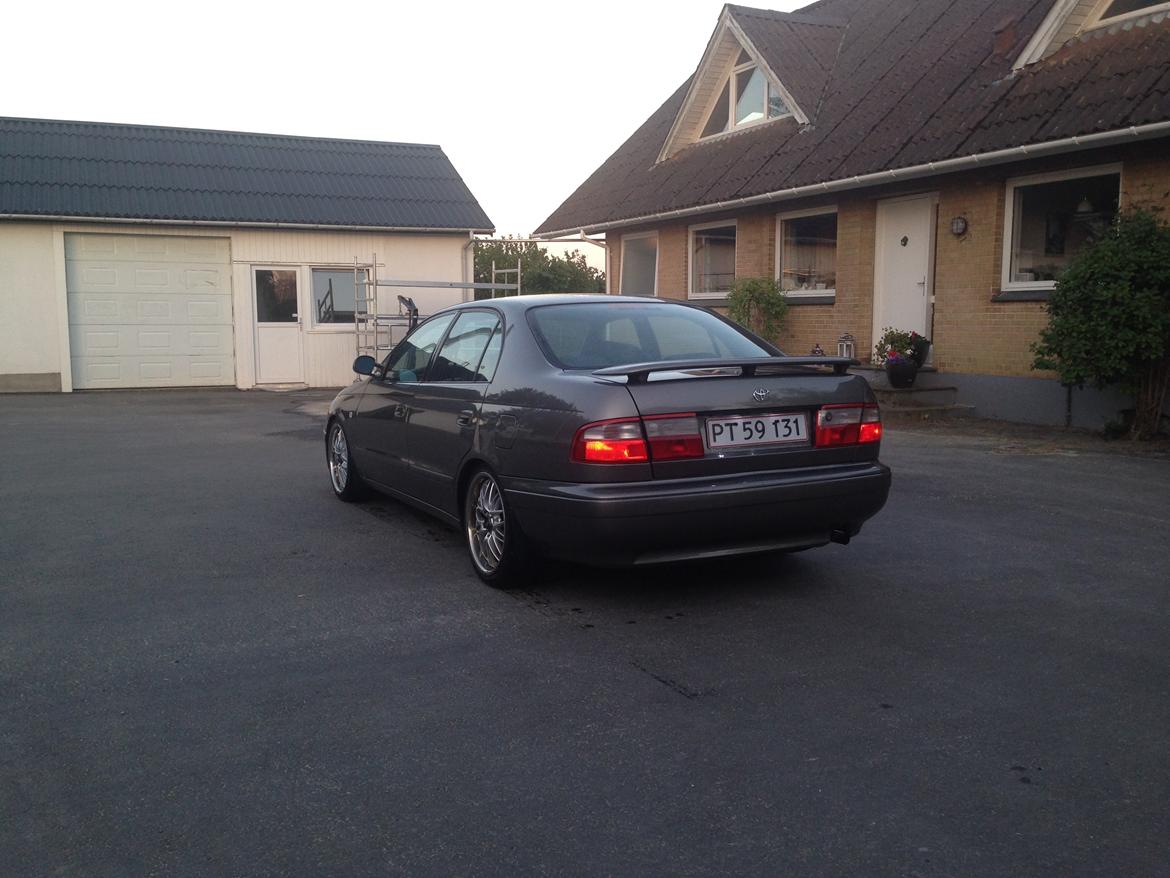 Toyota Carina E billede 6