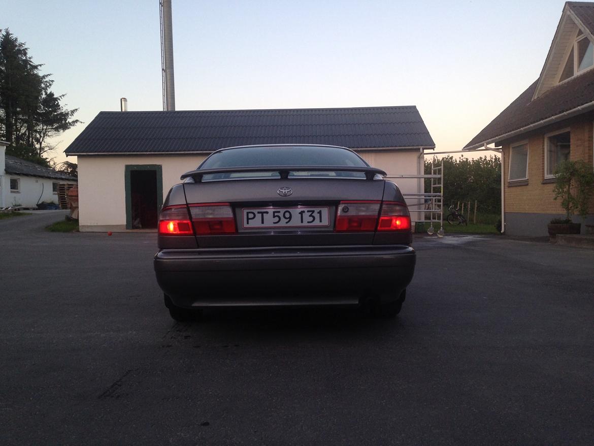 Toyota Carina E billede 5