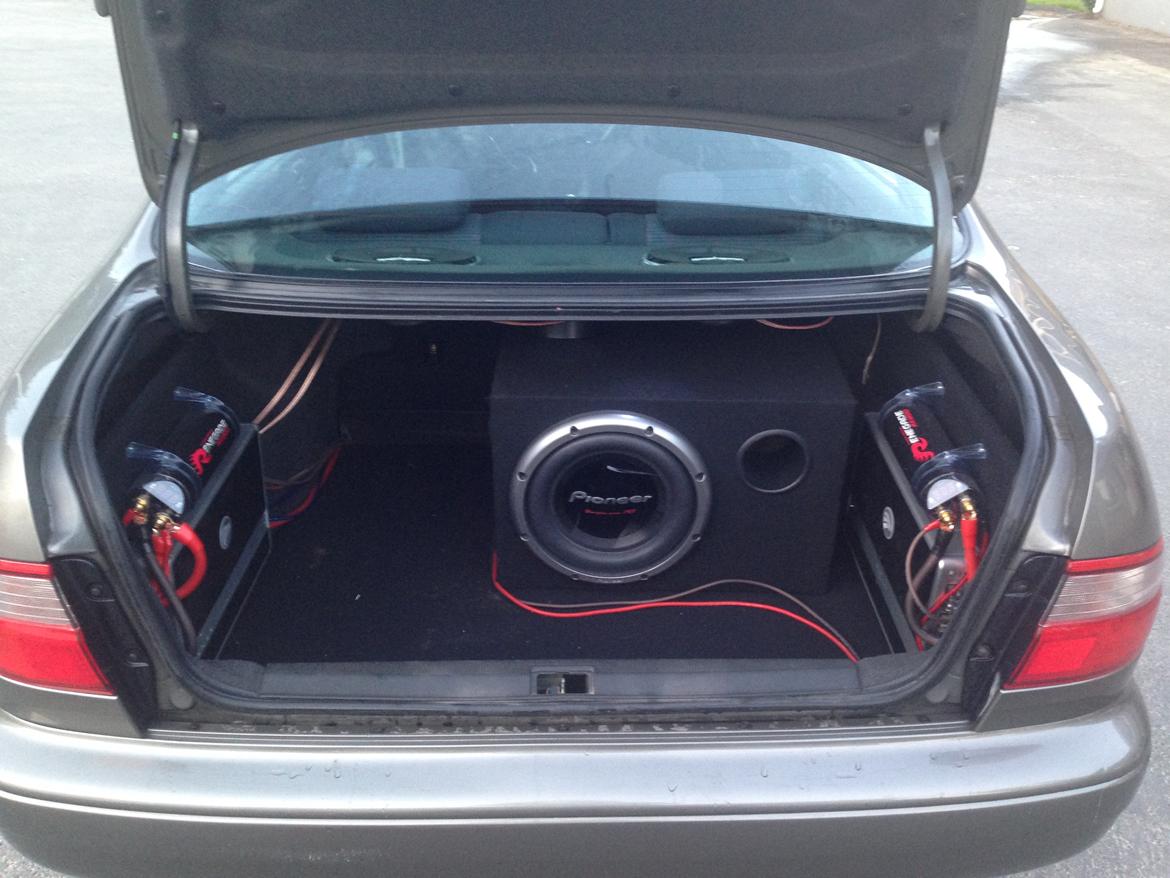 Toyota Carina E billede 13