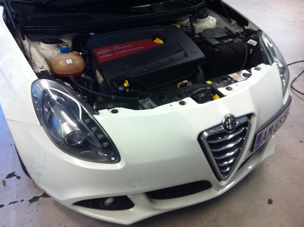 Alfa Romeo Giulietta 1750 TBI Qv billede 27