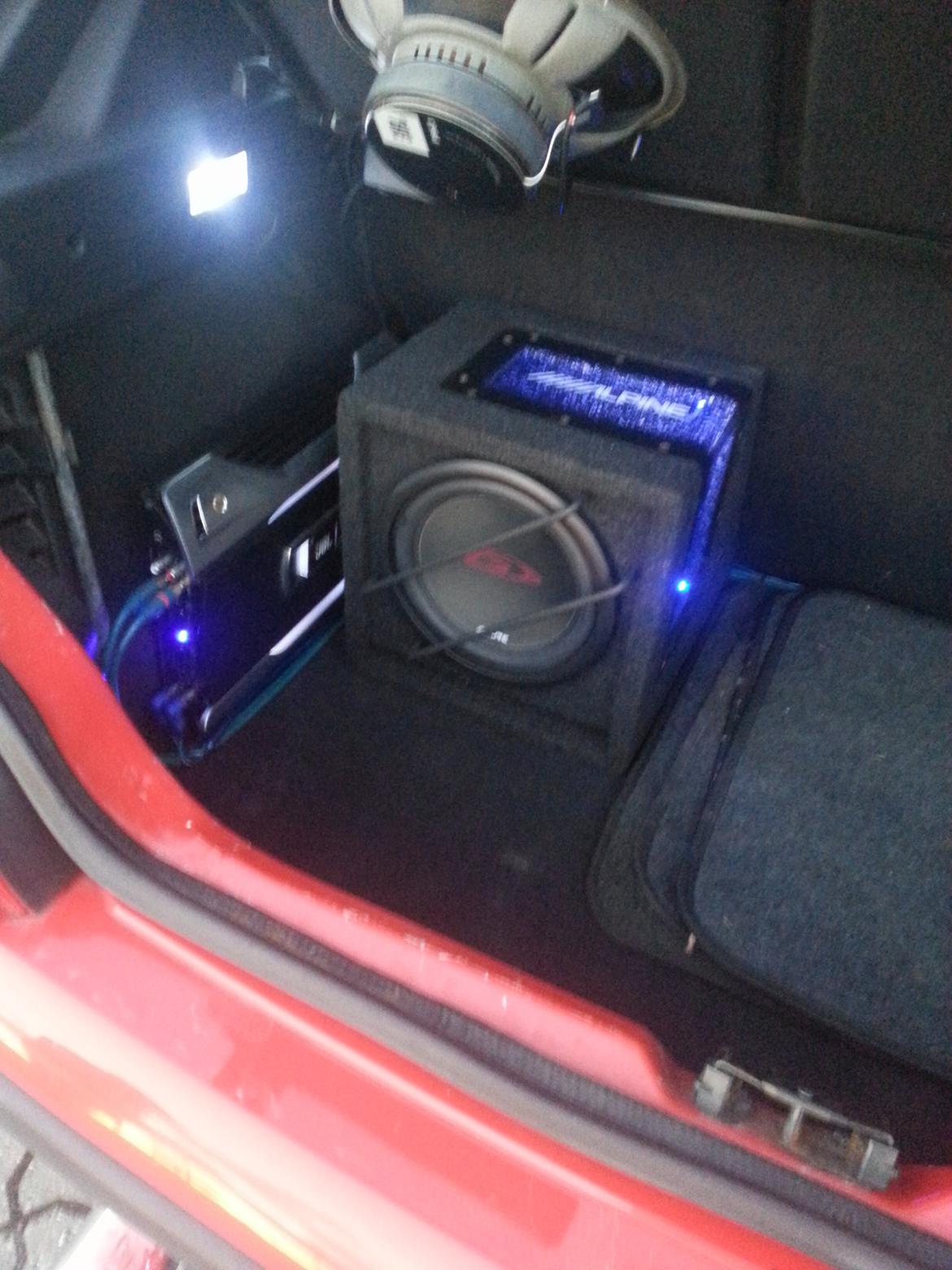 Peugeot 106 SOLGT! billede 2