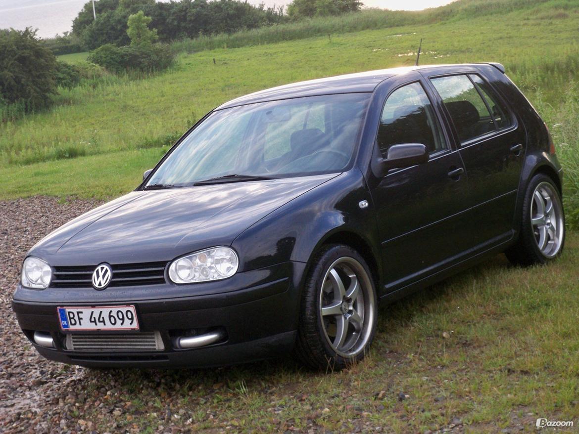 VW Golf 4 billede 1