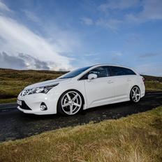 Toyota Avensis T27 T2 Premium