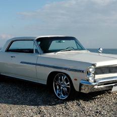 Pontiac Bonneville 2 Door Hard top stolpeløs.