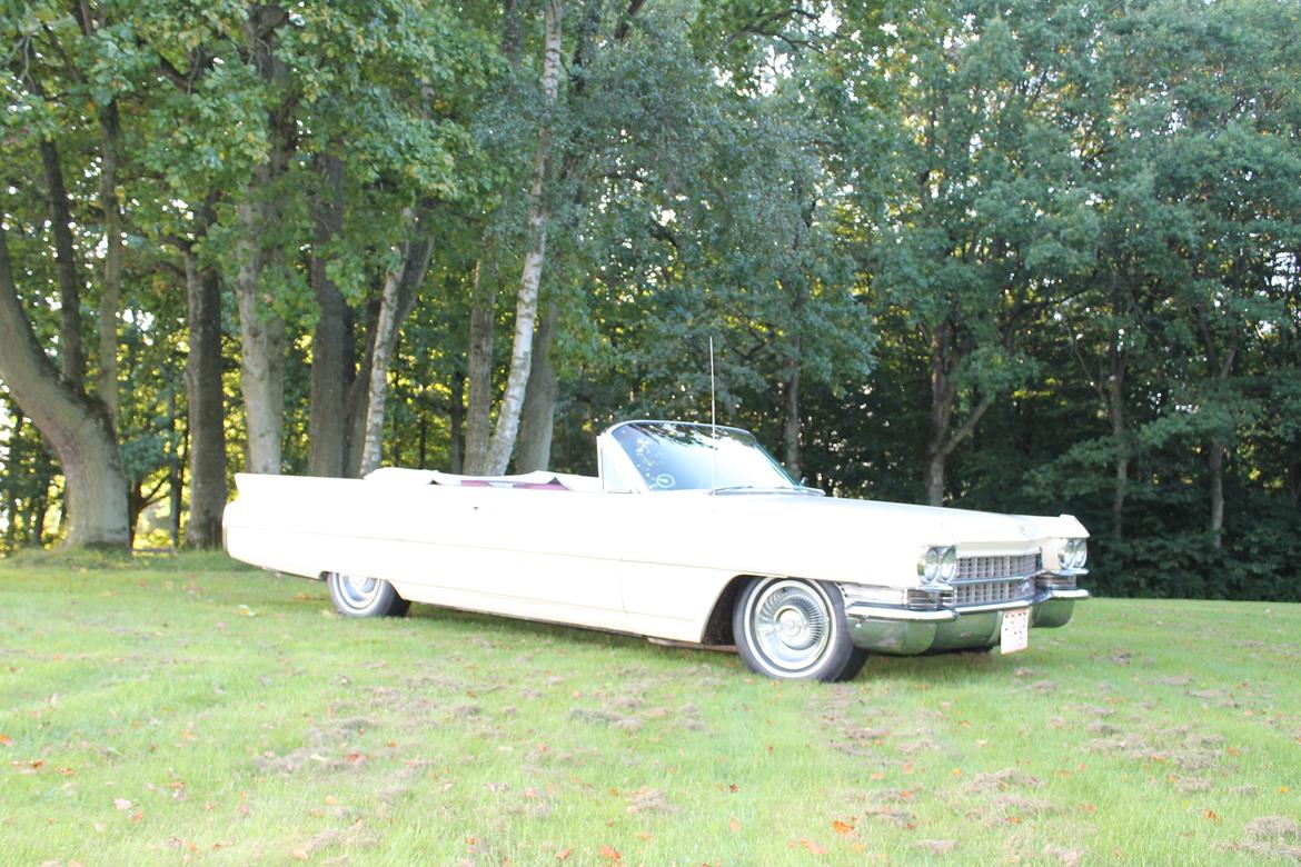 Cadillac Series 62 Convertible billede 7