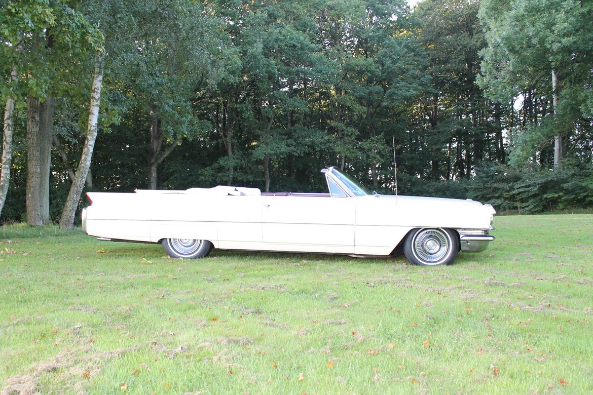 Cadillac Series 62 Convertible billede 8