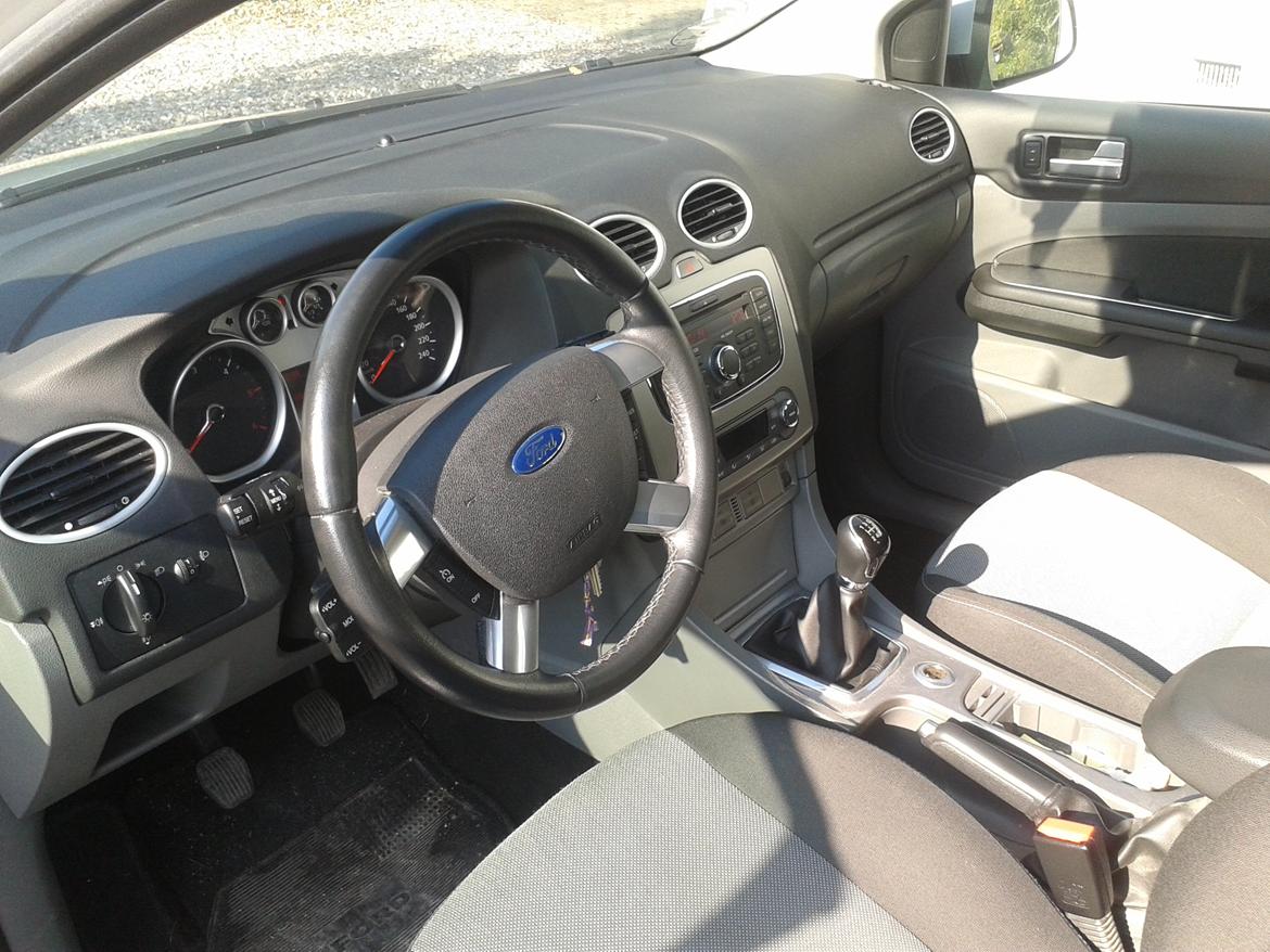 Ford Focus 1,6 TDCI 90Hk St.car Trend billede 13