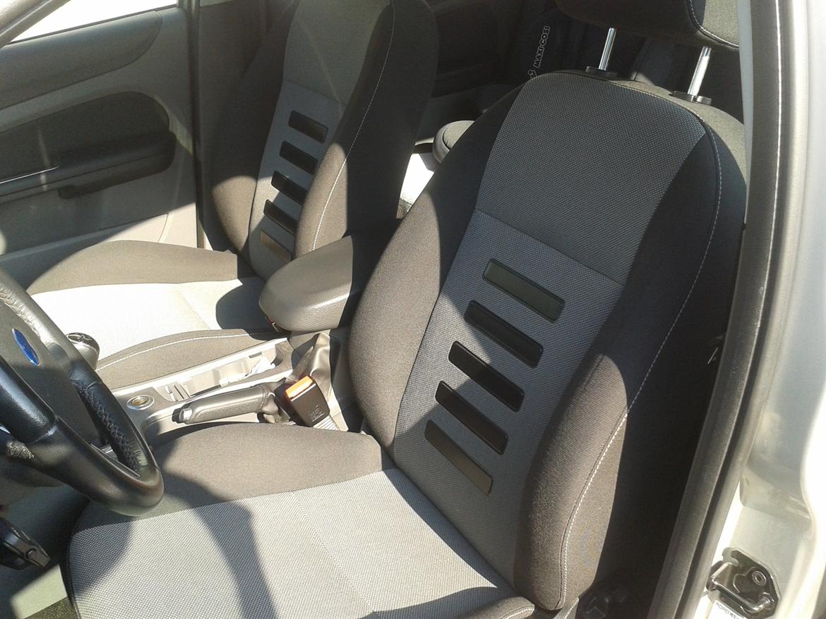 Ford Focus 1,6 TDCI 90Hk St.car Trend billede 18