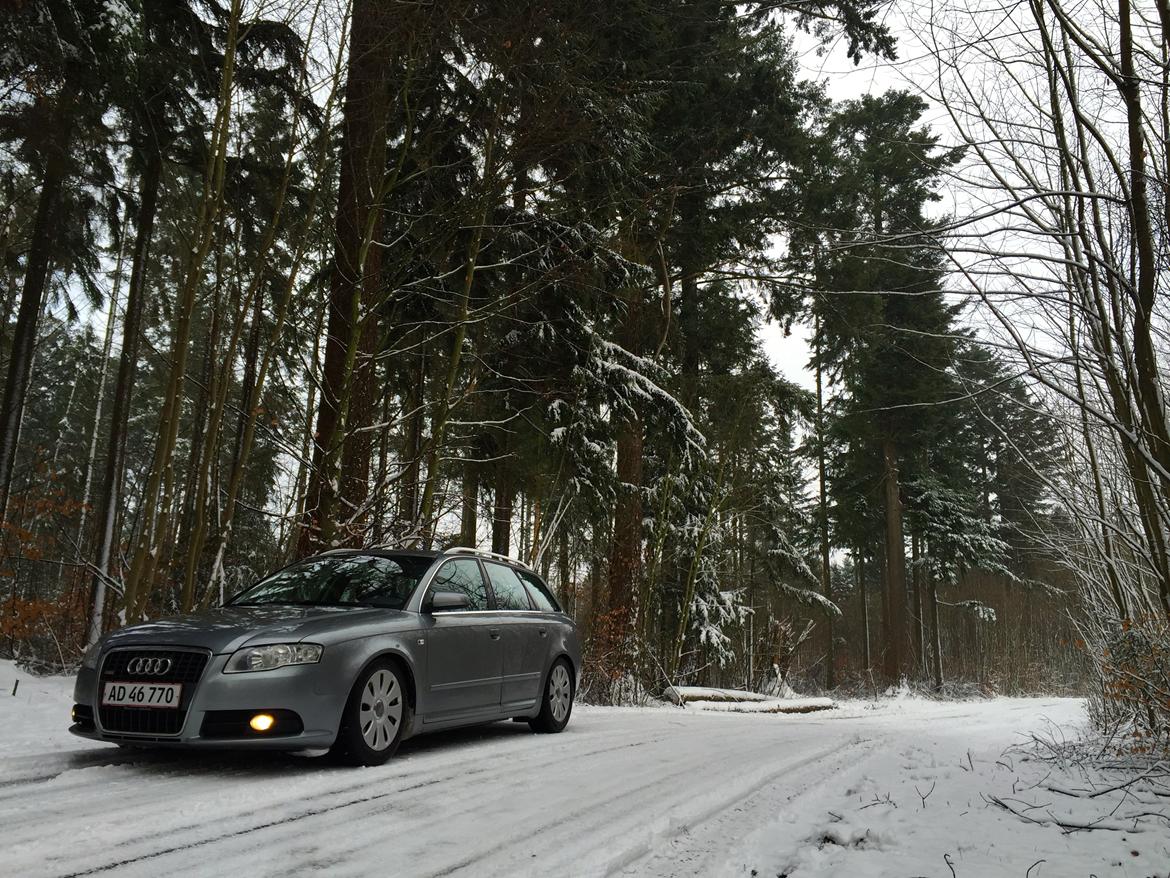 Audi A4 Avant S-line billede 24