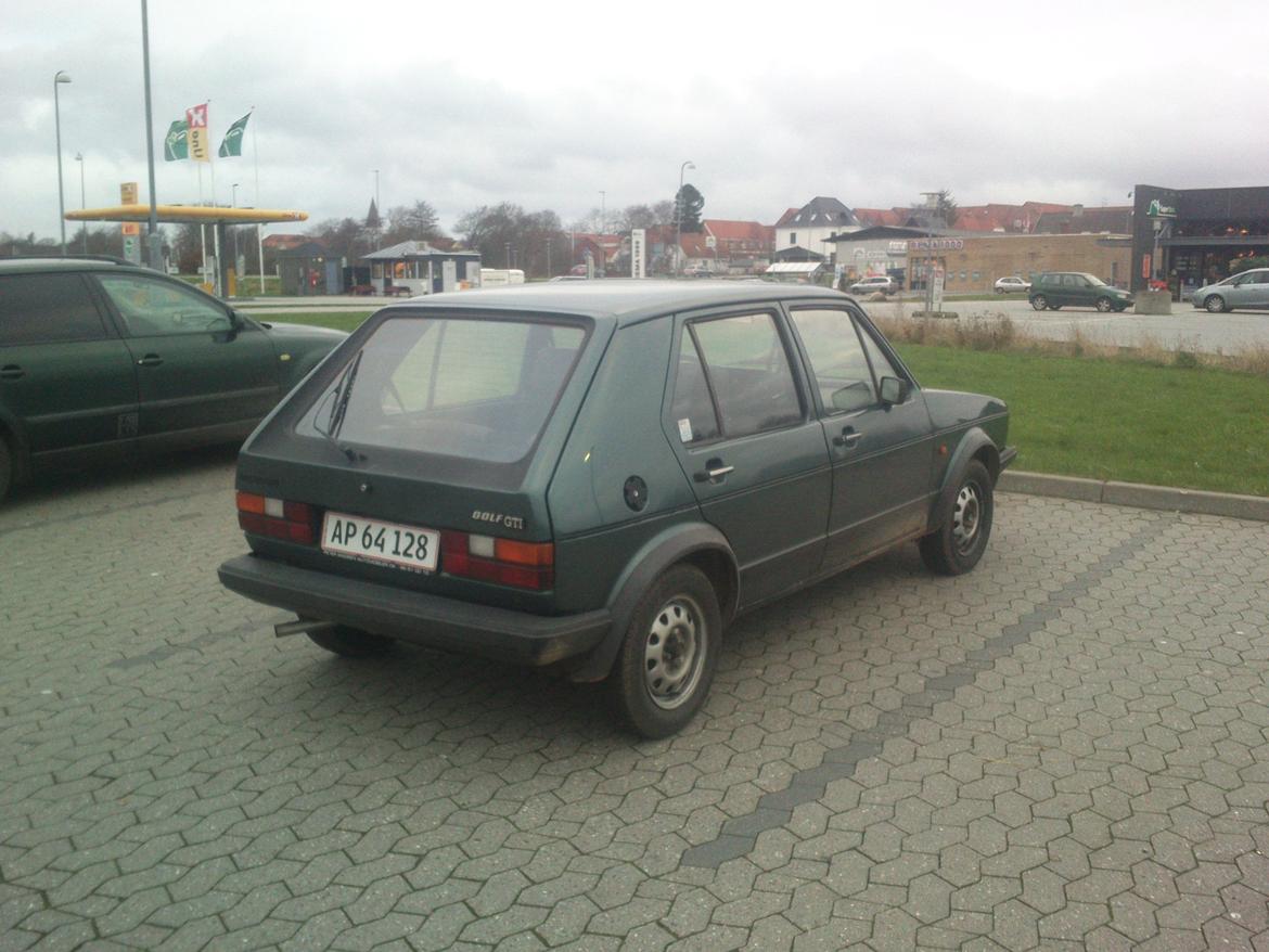 VW Golf 1 1.8 GTI 5D - da den blev hentet billede 19