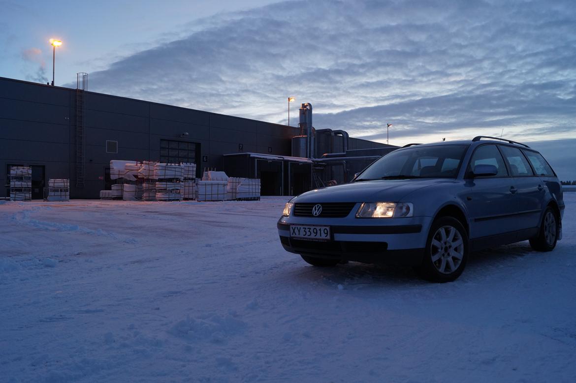 VW Passat 3b 1,6 Stc. SOLGT billede 2