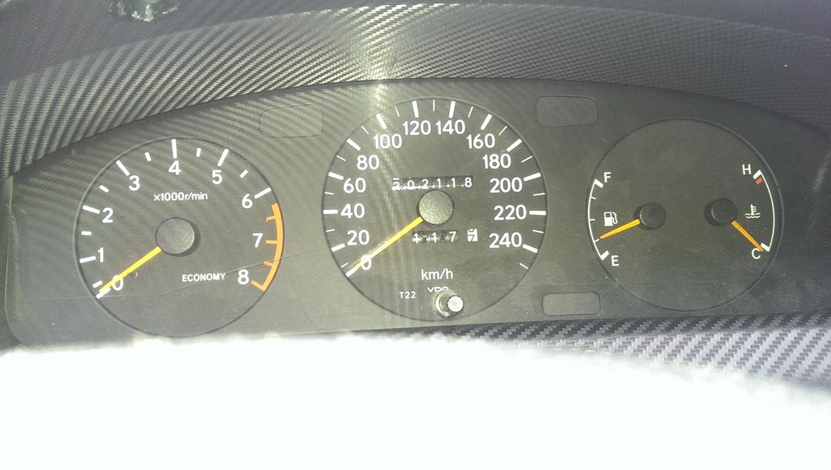 Toyota carina E XLI 1,6 solgt billede 10