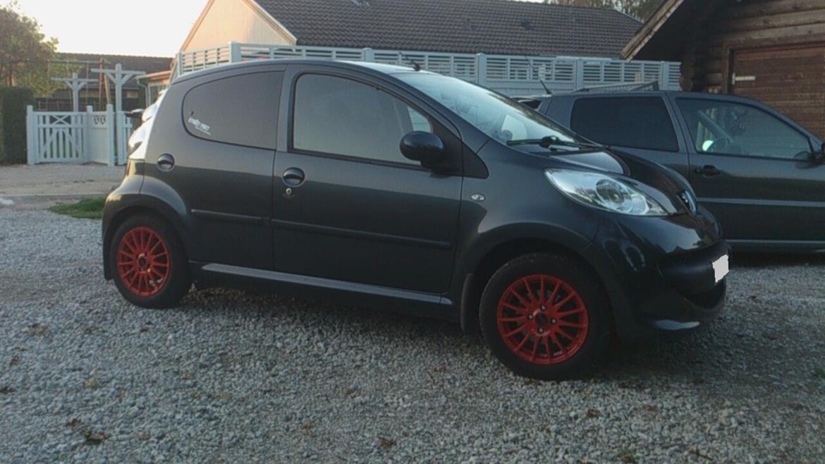 Peugeot 107 billede 1