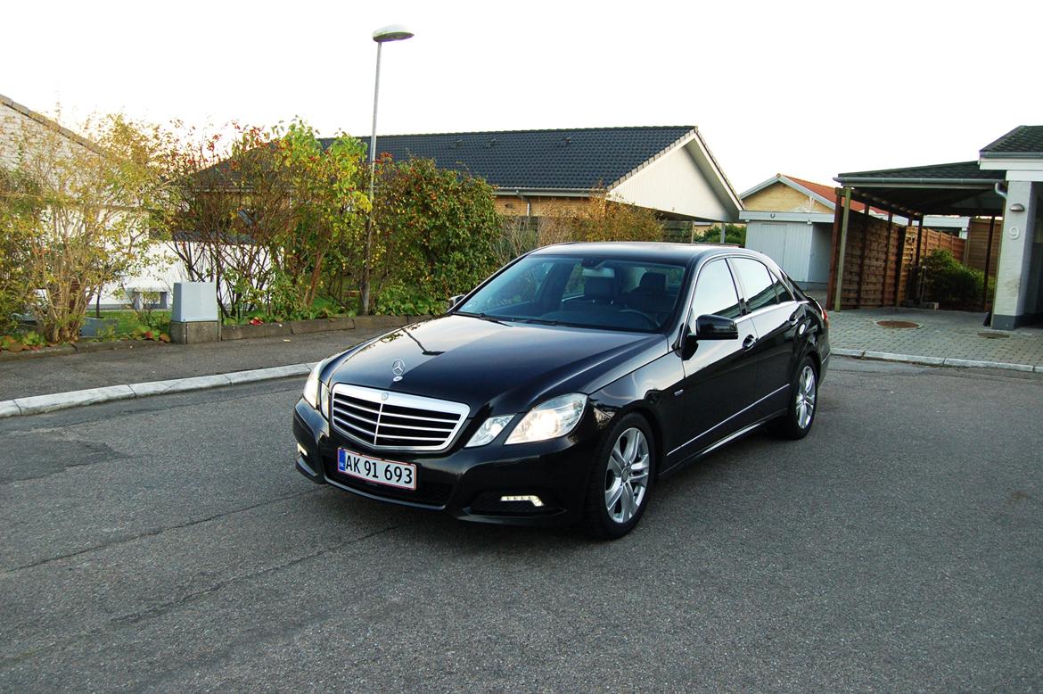 Mercedes Benz E220 BE Avantgarde billede 5