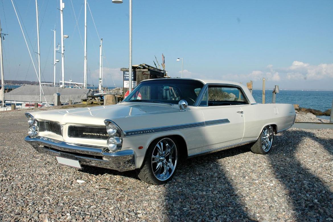 Pontiac Bonneville 2 Door Hard top stolpeløs. billede 4