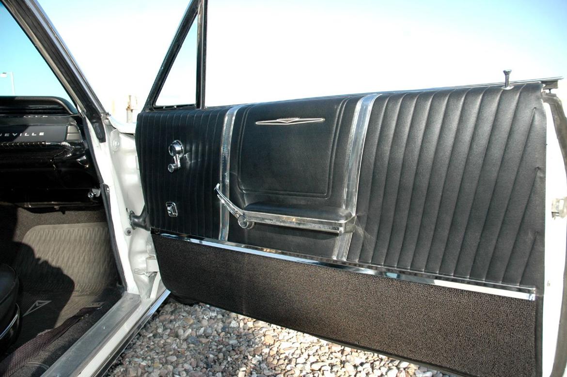 Pontiac Bonneville 2 Door Hard top stolpeløs. billede 6