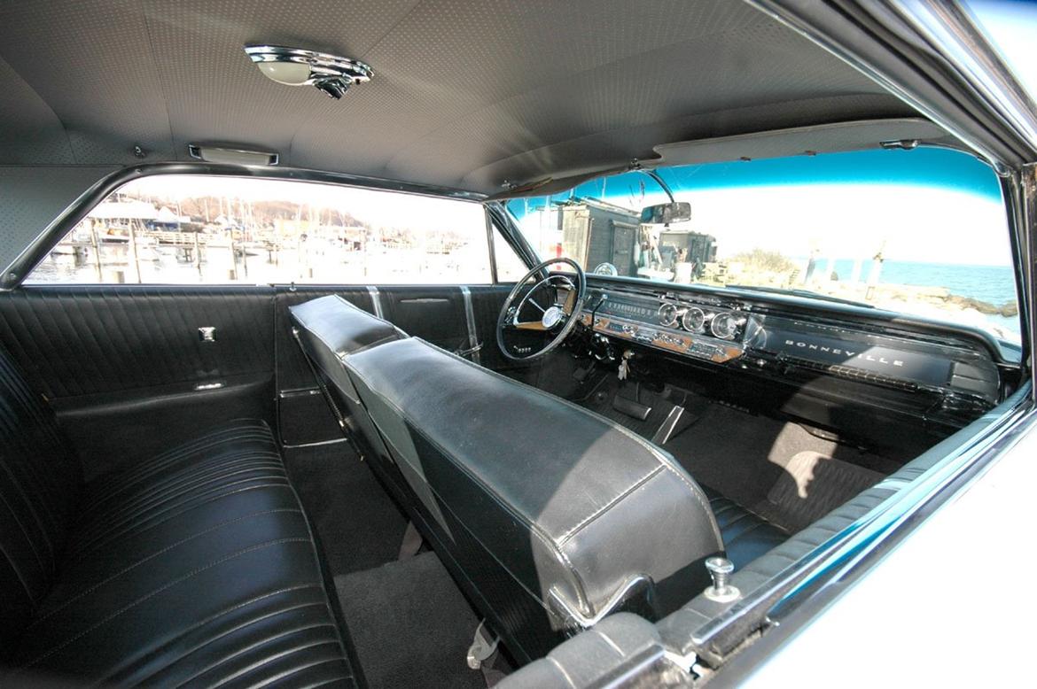 Pontiac Bonneville 2 Door Hard top stolpeløs. billede 8