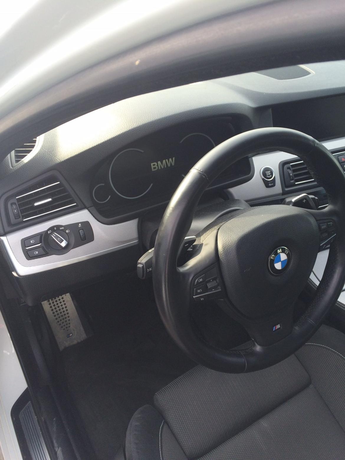 BMW 525D Xdrive - 4 S A L E billede 16