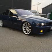 BMW 540i