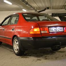 Toyota Carina E (solgt)