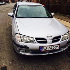 Nissan Almera Comfort  med TwinCam ( Tidl Bil )