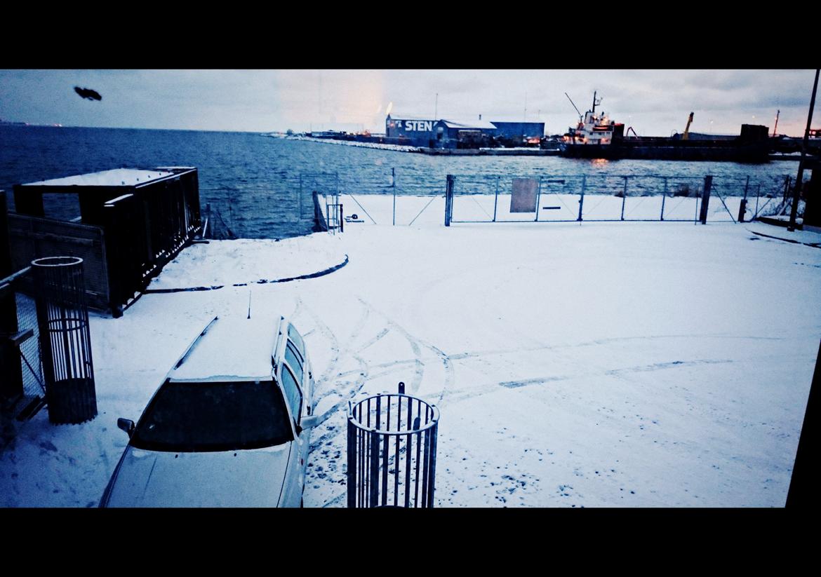 VW Golf Variant - Udsigt fra kontoret... Ja, der var sgu en vammel Golf på billedet ;-) billede 9