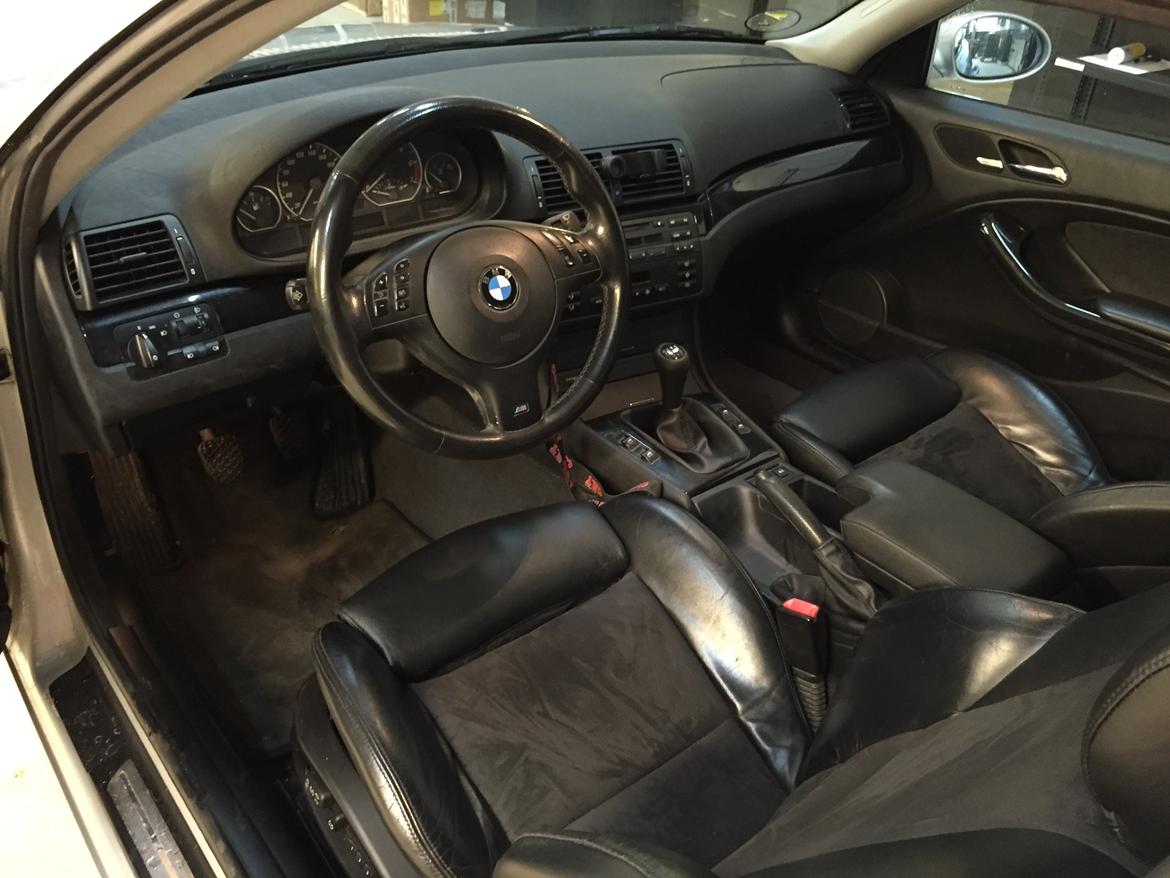 BMW 323ci [solgt] billede 9