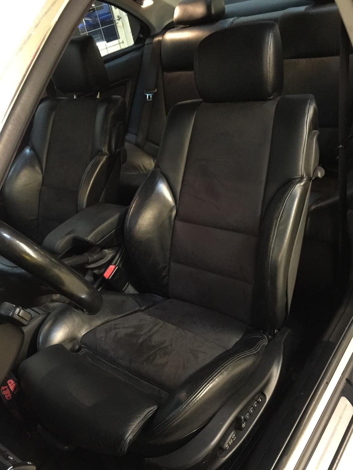 BMW 323ci [solgt] billede 11