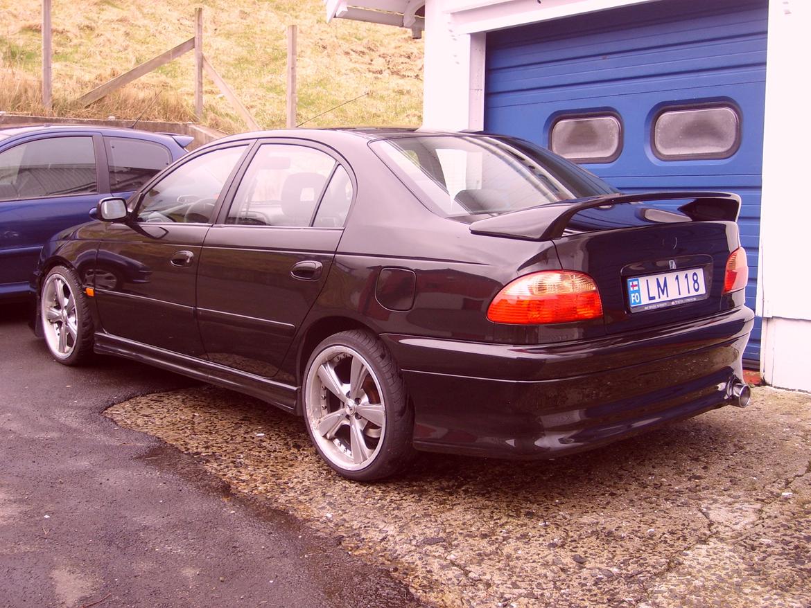 Toyota Avensis T22 billede 2