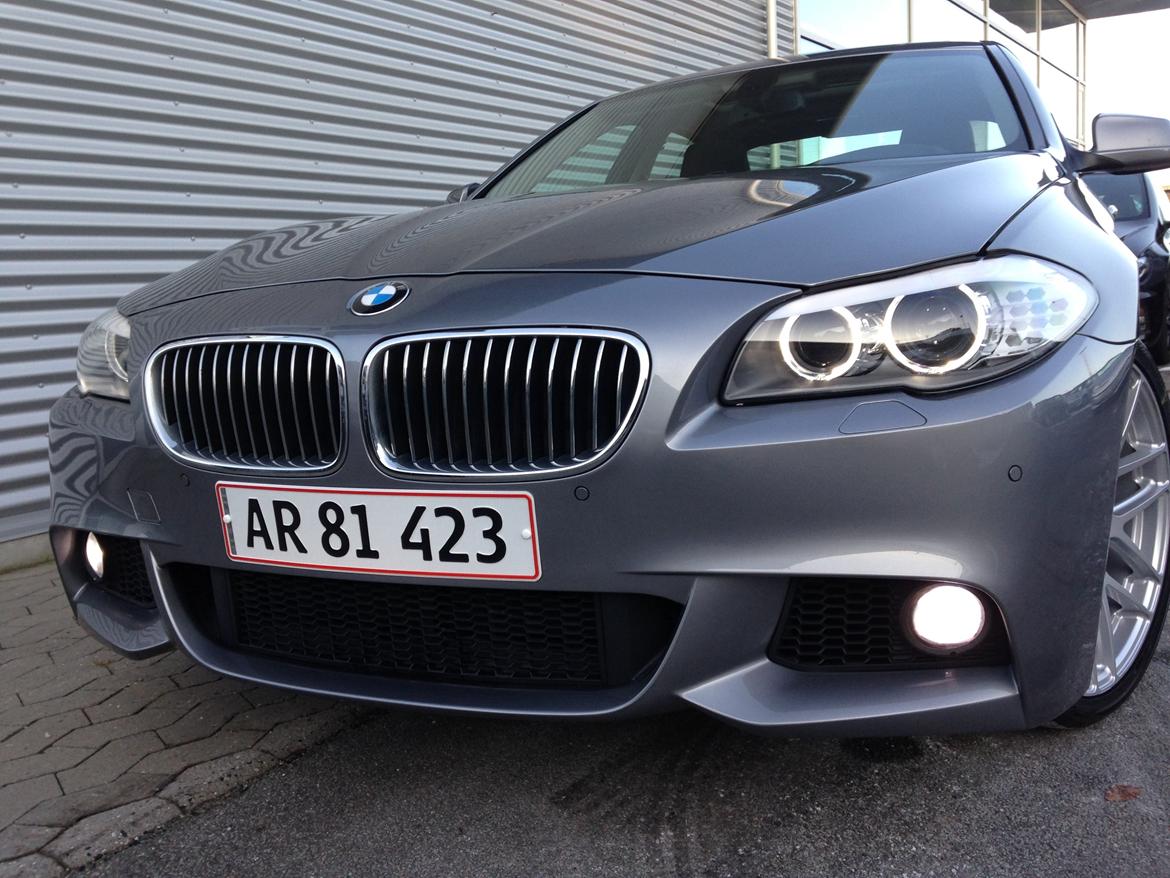 BMW F10 523i 3,0 SOLGT billede 1