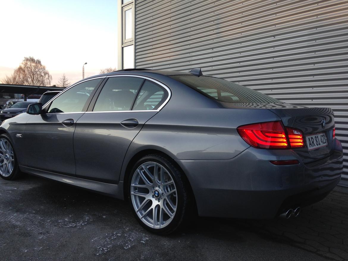 BMW F10 523i 3,0 SOLGT billede 3