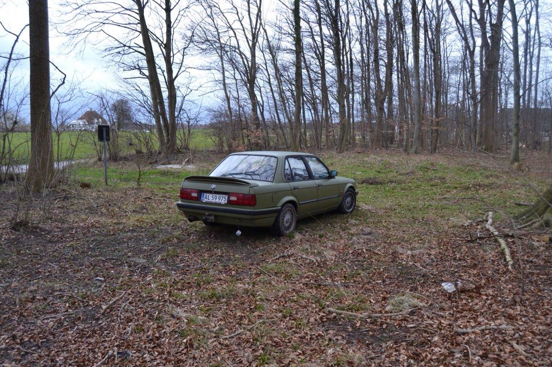 BMW E30 billede 3