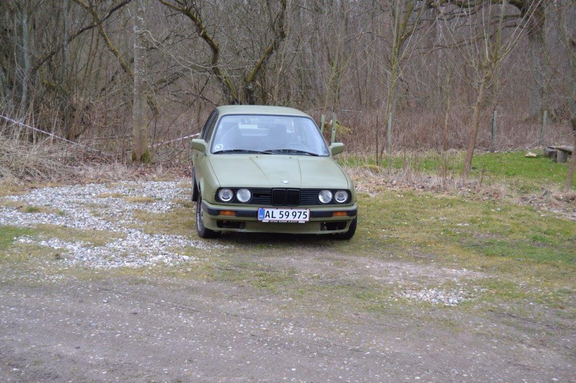 BMW E30 billede 7