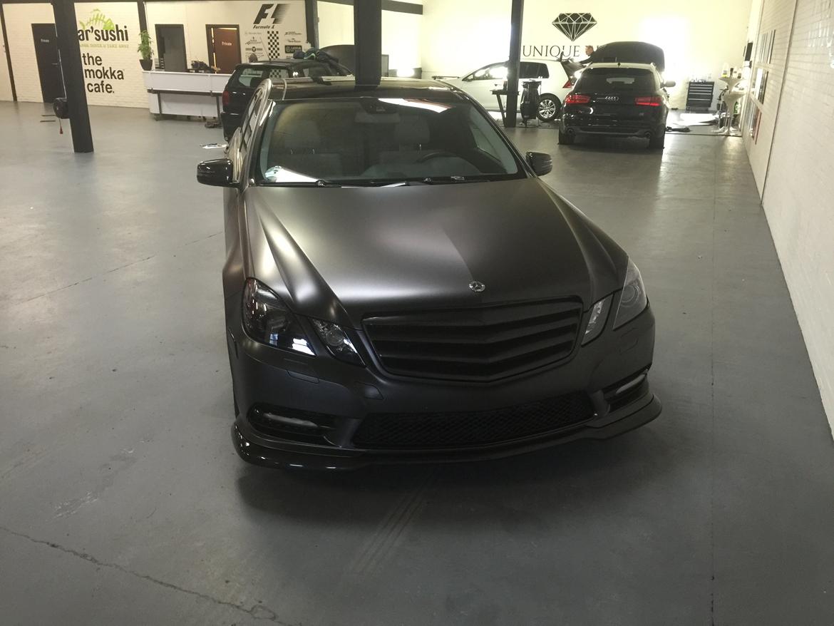 Mercedes Benz E250 2,2 CDI Avantgarde aut. BE 4dørs billede 1