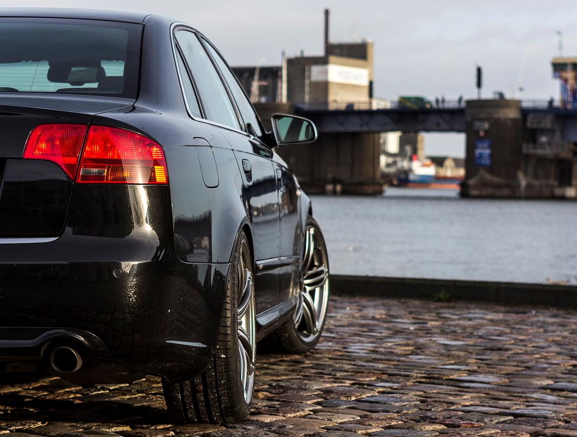 Audi A4 2,0T S-line <SOLGT> billede 9