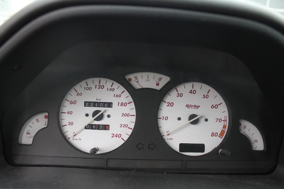 Peugeot 106 gti 1,6 16v billede 12