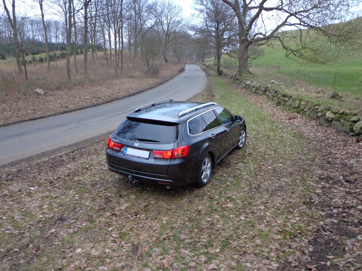 Honda Accord 2,2 i-DTEC Tourer Executive billede 5