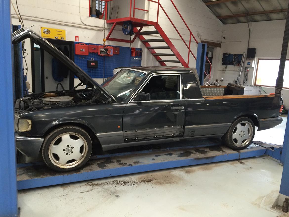 Mercedes Benz W126 560 SEL Pick UP billede 1