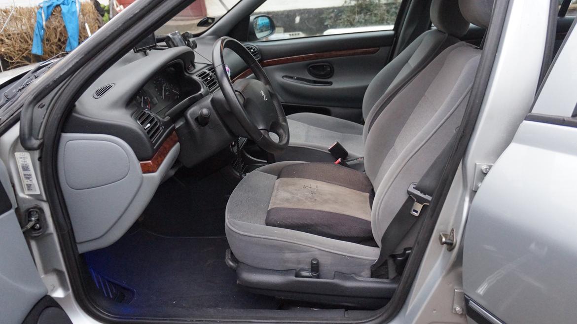 Peugeot 406 billede 12