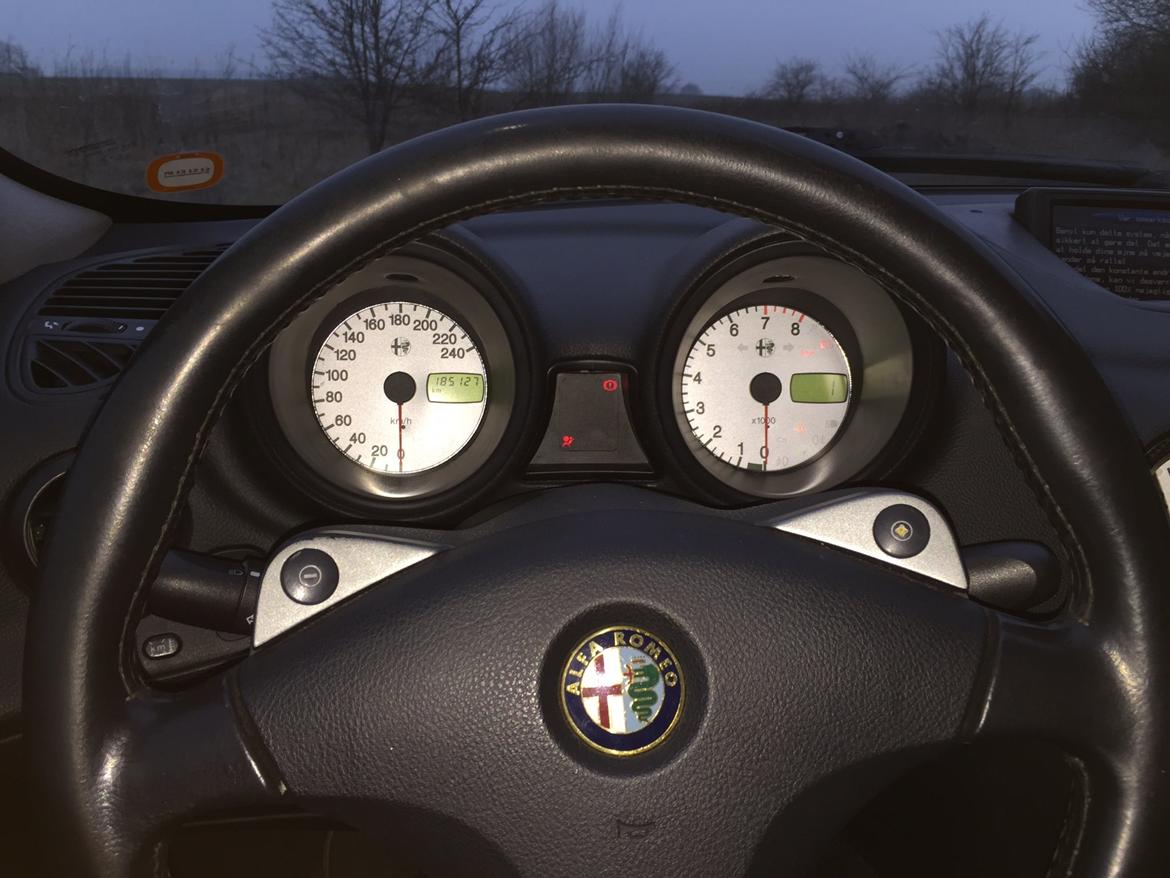 Alfa Romeo 156 billede 3