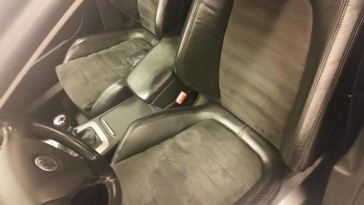 VW Passat 3C 2.0 Tdi Highline billede 14