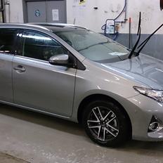 Toyota Auris Touring Sports T2 Premium Comfort Skyview 1G