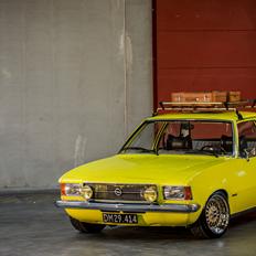 Opel rekord d 1900sh(2,2i) under ombygning oktober 2019